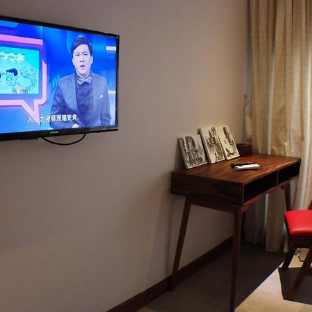 Mowin Boutique Hotel & Residence Пном Пен Екстериор снимка